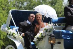 couple-with-umbrella